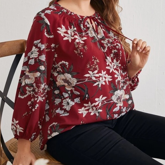 Boho plus size floral tie neck blouse - Picture 3 of 5